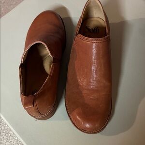 Sofft Women's Brown Leather Mules